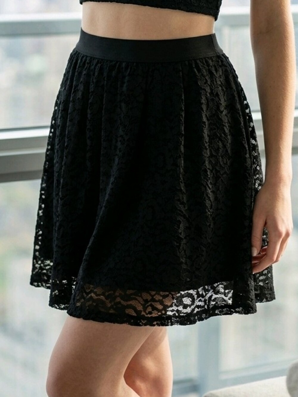 LC Lauren Conrad Boho Chic Soft Black Lace Overlay Swing Lined Skirt XS